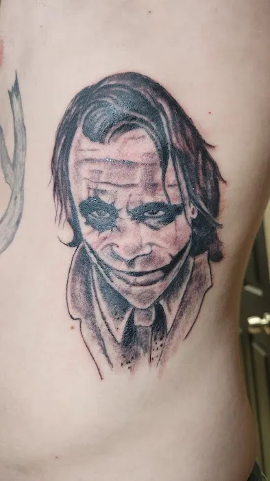 Wicked Ink Tattoo Studio 7