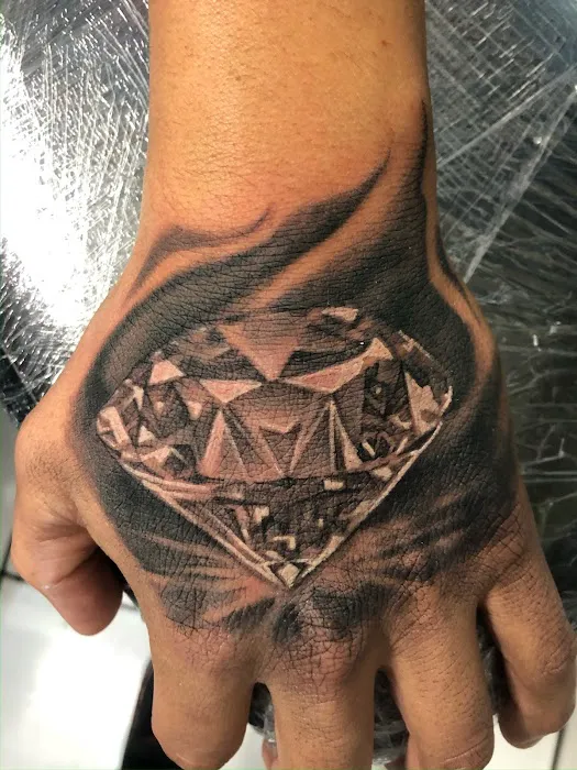 Blue Diamond Tattoo Studio 1