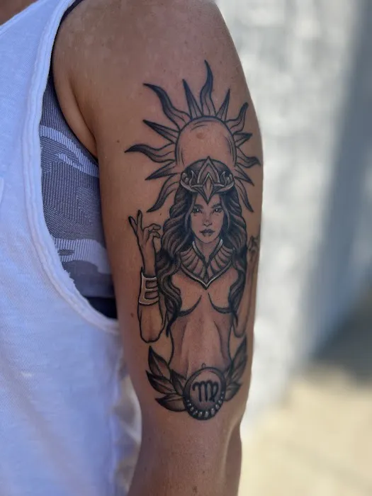 Sammy Jean Ink - Tattoo Shop 8