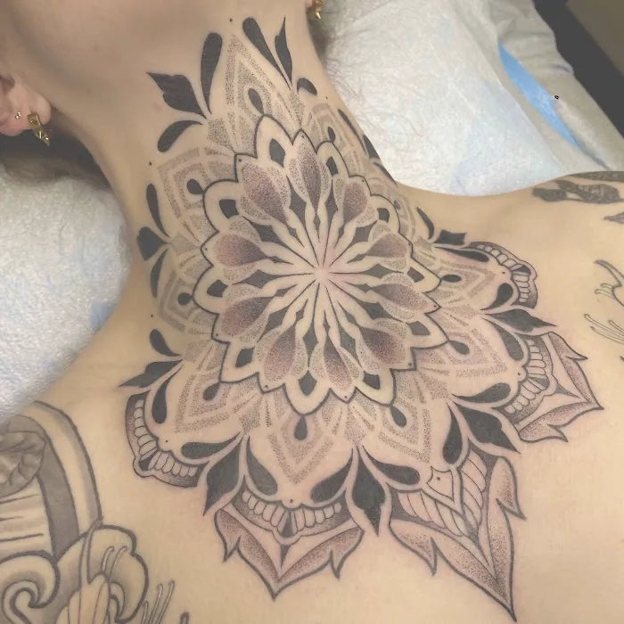 Sabrina Bonez Tattoo 2