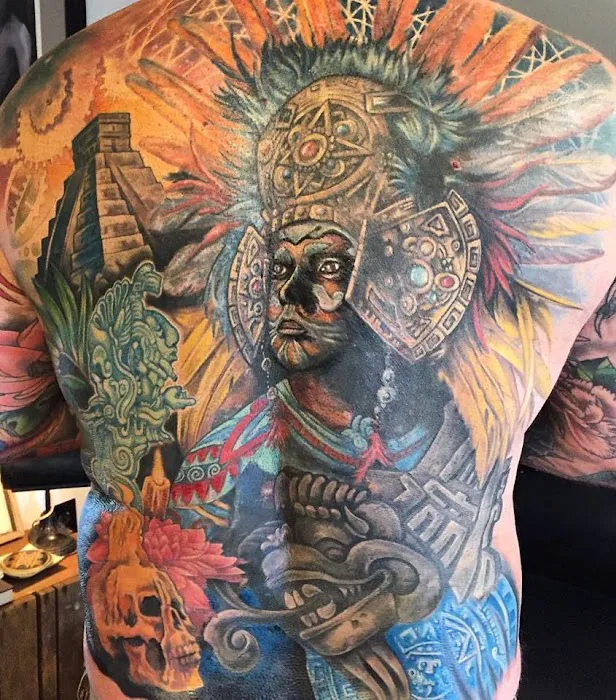 Midnight Moon Tattoo & Siren Body Piercing 8