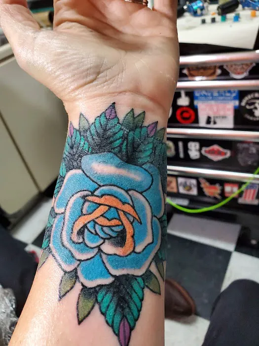 Lowell Ink 7