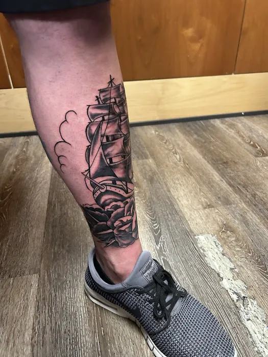 Lucid Arts Tattoo Studio 4