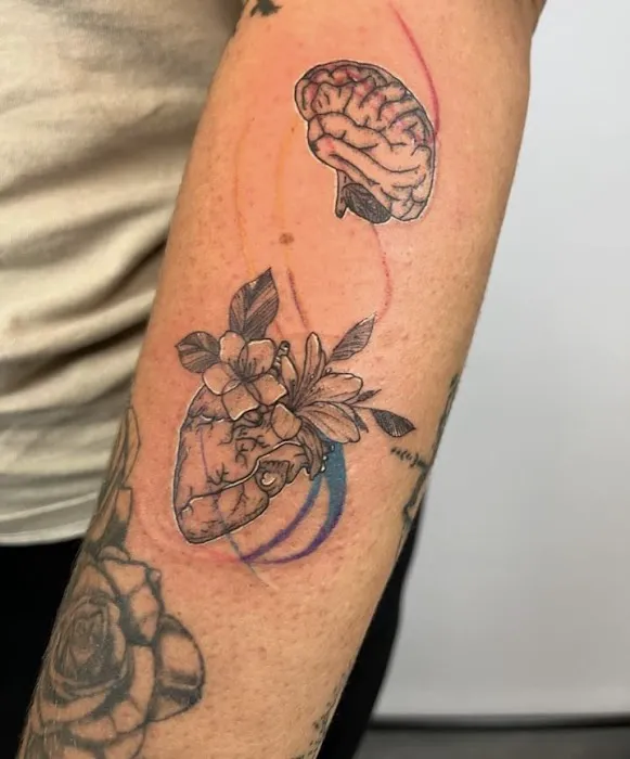 Ana Blatt Tattoo 1