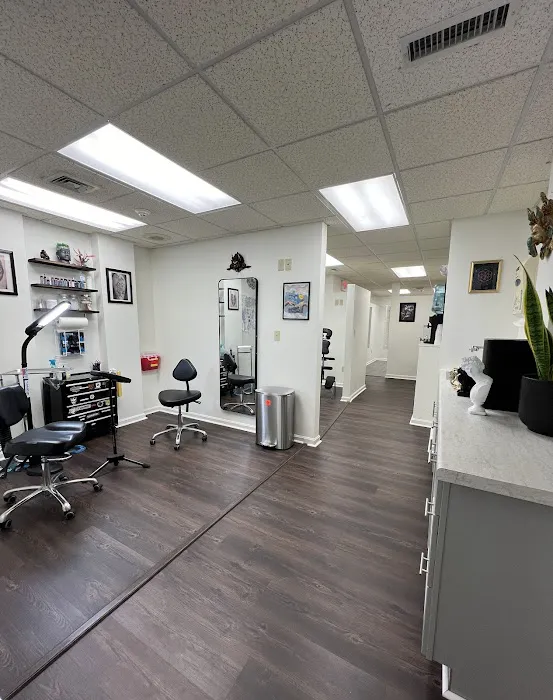 Nirvana Tattoo Studio 5