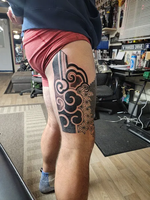 Geeks And Goons Tattoo Parlor 0