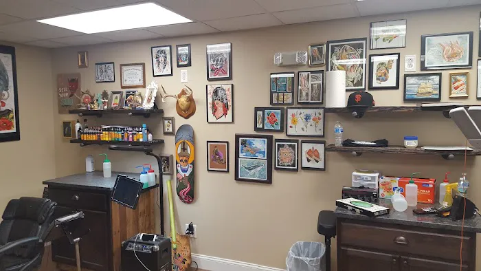 Have Hope Tattoo & Gallery 7