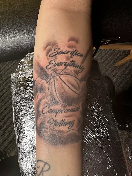 Cold Ink Tattoo Studio 4