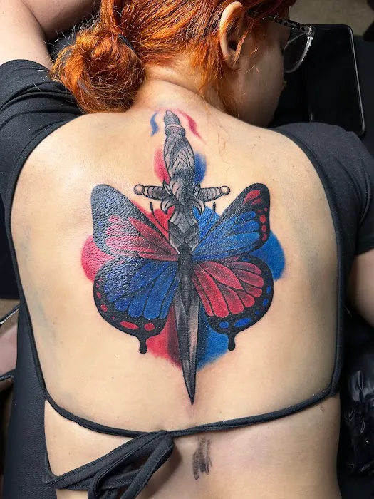 Cold Ink Tattoo Studio 8