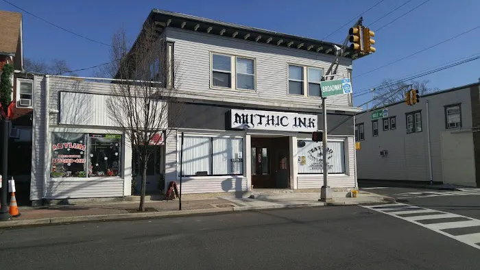 Mythic Ink Tattoo 0