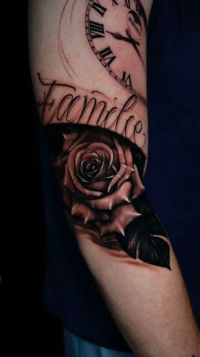 # 23 Tattoo Shop 4