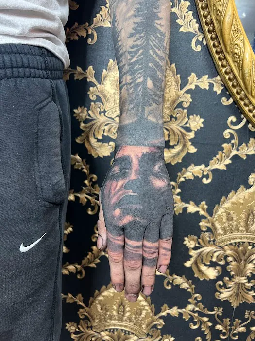 Loud ink lancaster 7