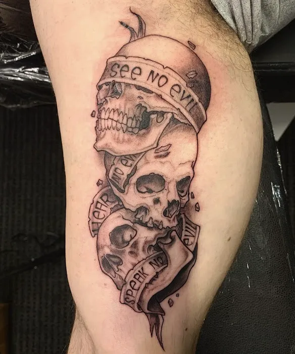 Dark Renaissance Tattoo Studio 0