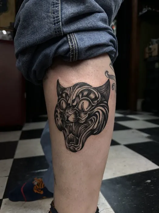 PUSH Tattoo Studio 2