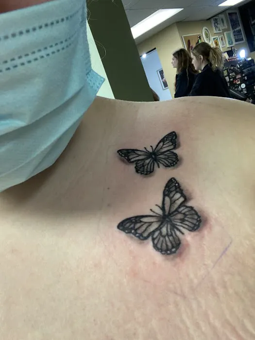 717 Tattoo, Body Piercing, and Tattoo Removal Studio 2 8