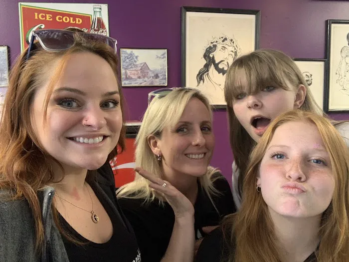 City Line Tattoo & Body Piercing 9