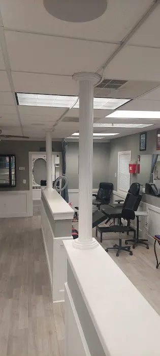 Good Vibrations Tattoo Studio 1