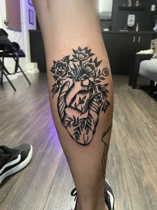 Aragon Tattoo Studio 0