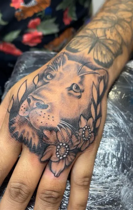 Brockton Ink Tattoo Studio 8