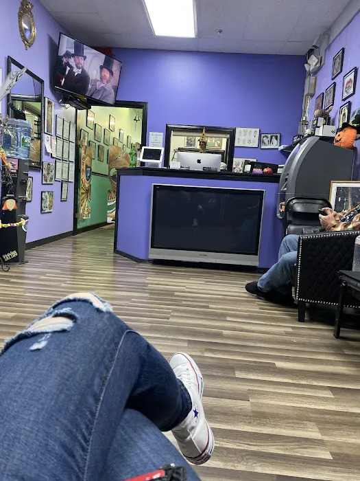 Skin Deep Tattoo Studio 2