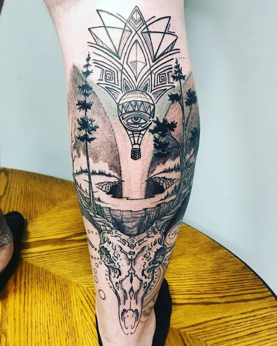 Gunslinger Tattoo Co. 0