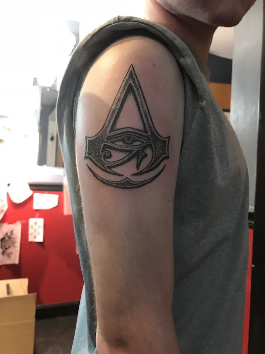 Gunslinger Tattoo Co. 6
