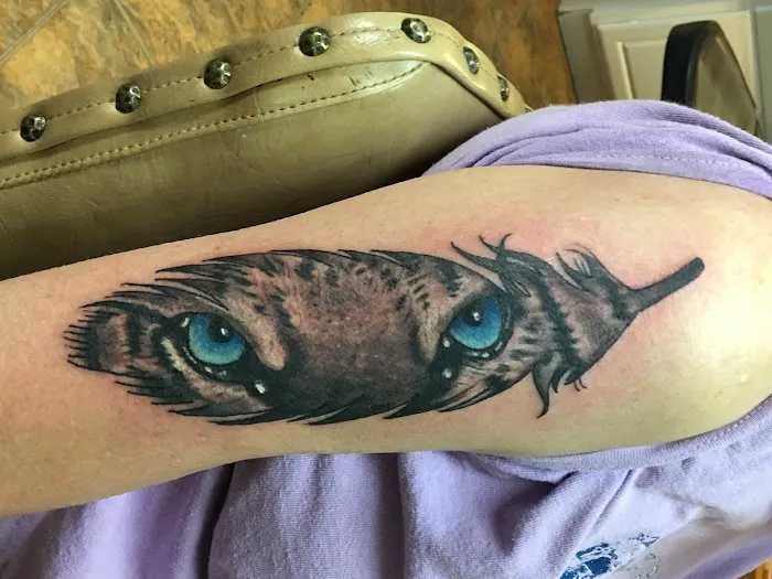 White Mountain Tattoo and Body Piercing Studio 4