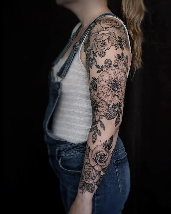 Last Light Tattoo Studio 7
