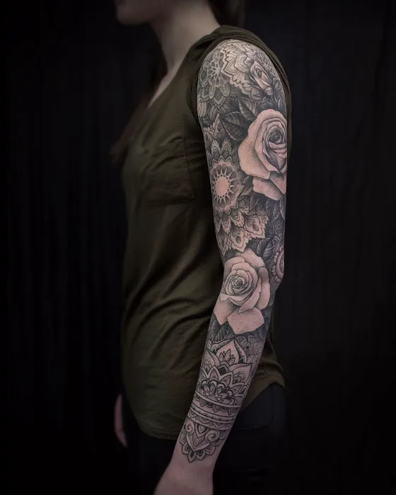 Last Light Tattoo Studio 9