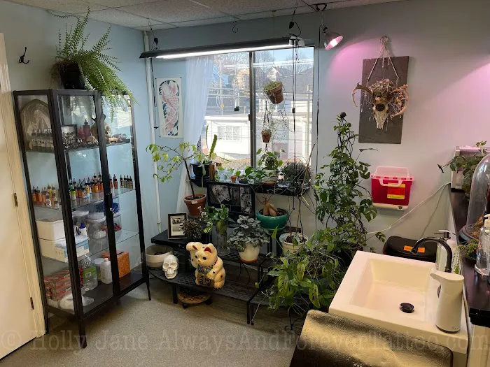 Always & Forever Tattoo Studio 3