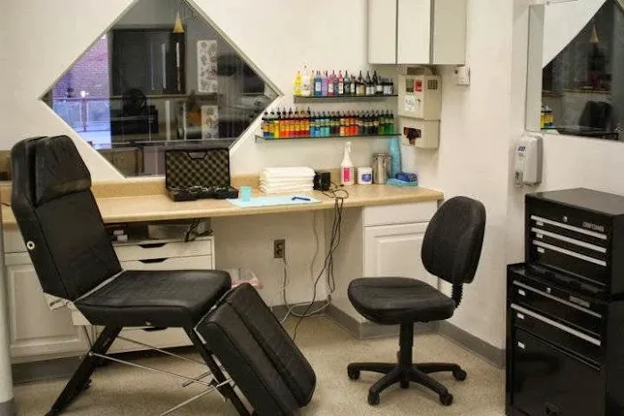 Boston Tattoo Company - Somerville 5