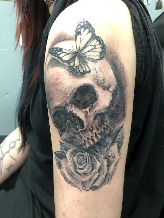Chromatic Tattoo Studio & Body Piercing 3