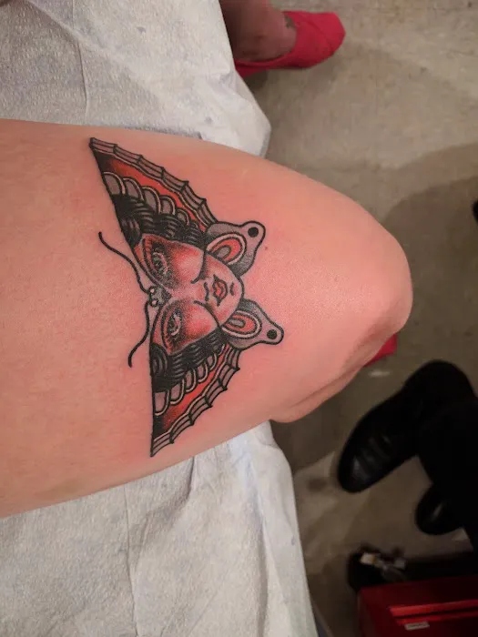 Chameleon Tattoo 7