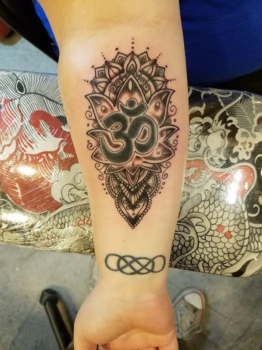 Chameleon Tattoo 9
