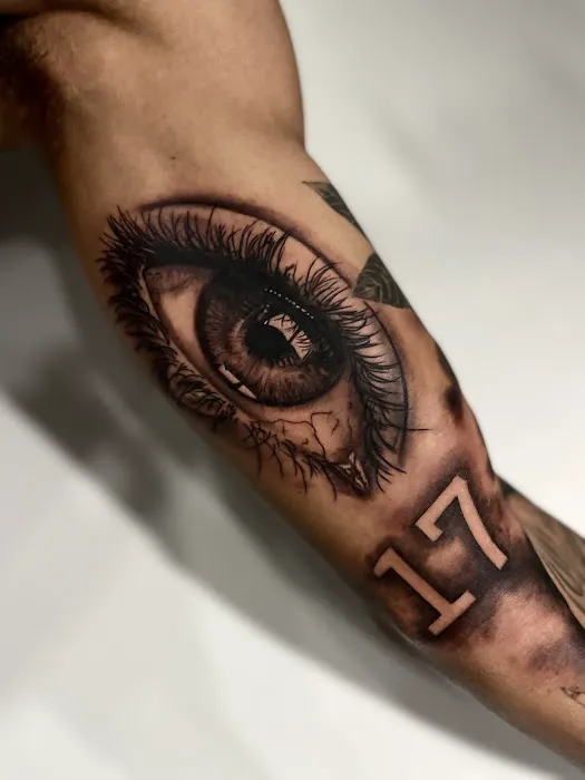 Studio 13 tattoo Derry 6
