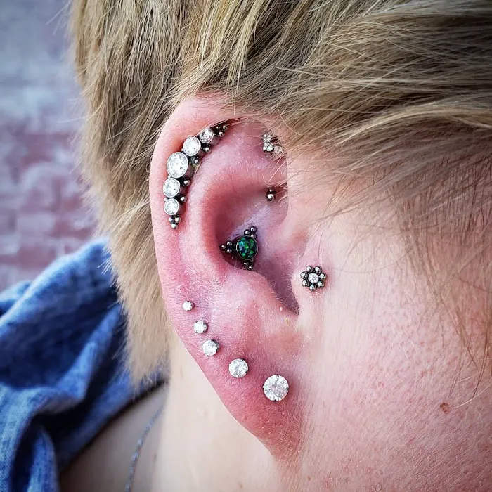 FTP Piercing/Wayne's Tattoo World 1