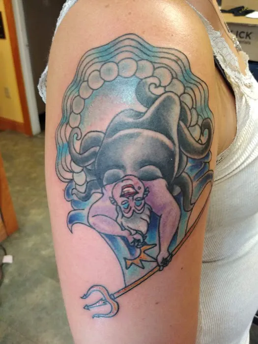 FTP Piercing/Wayne's Tattoo World 5