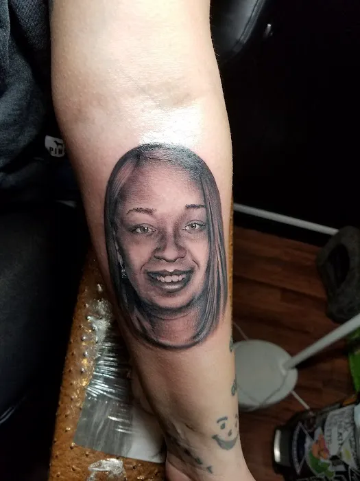 East Coast Tattoo & Body Piercing 7