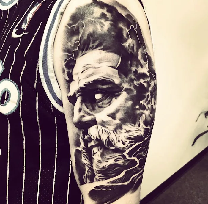 Underworld Tattoo Company 8