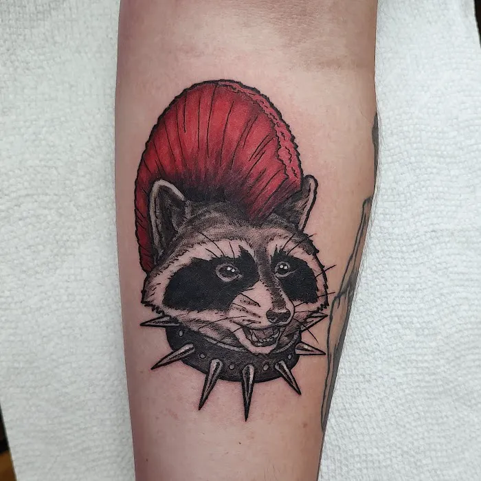 Grave Light Tattoo and Art Studio 9