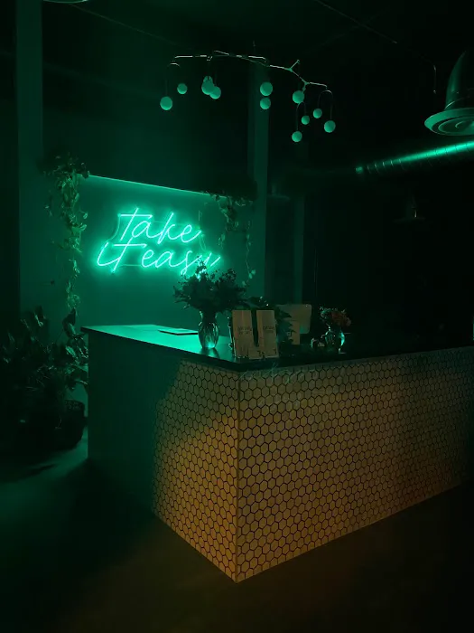 Easy Tiger Electric 6