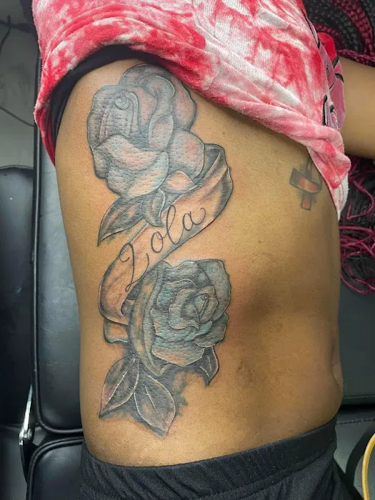 IxeyINK Tattoo Shop 8