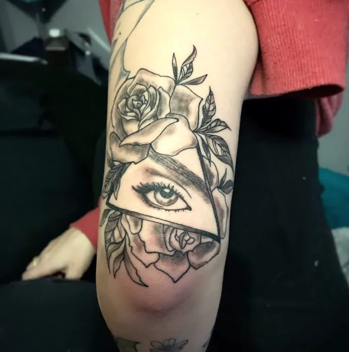 Saturn Tattoo 3