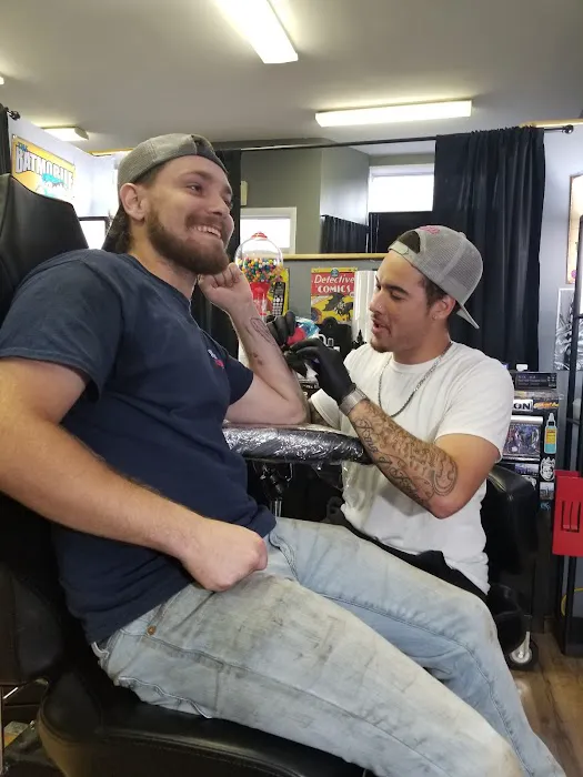 Uptown Ink Tattoo Parlor 5