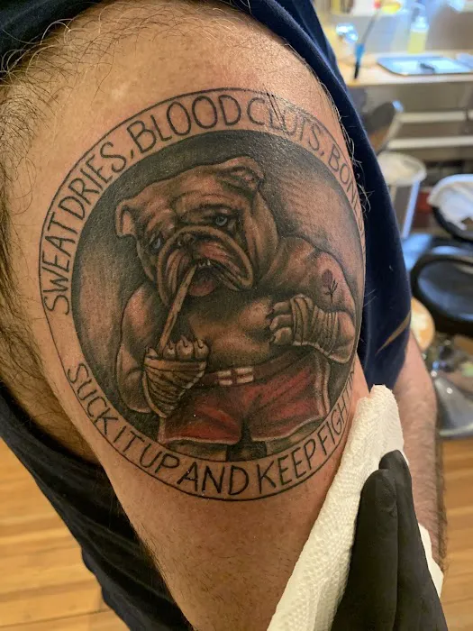 Creative Inking Tattoo Parlor 2