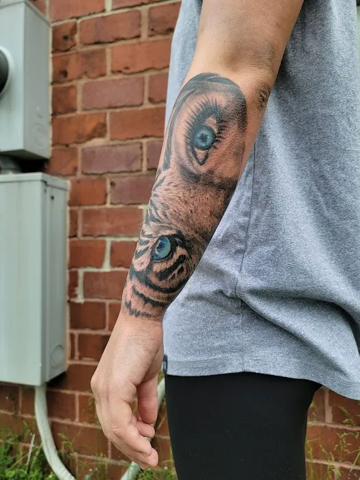 Dynamic Design Tattoos by Pete Struble 1