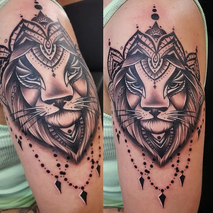Beautiful Sin Tattoos & Body Piercings 3