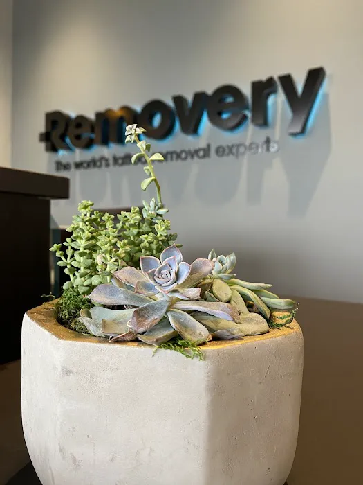 Removery Tattoo Removal & Fading 5