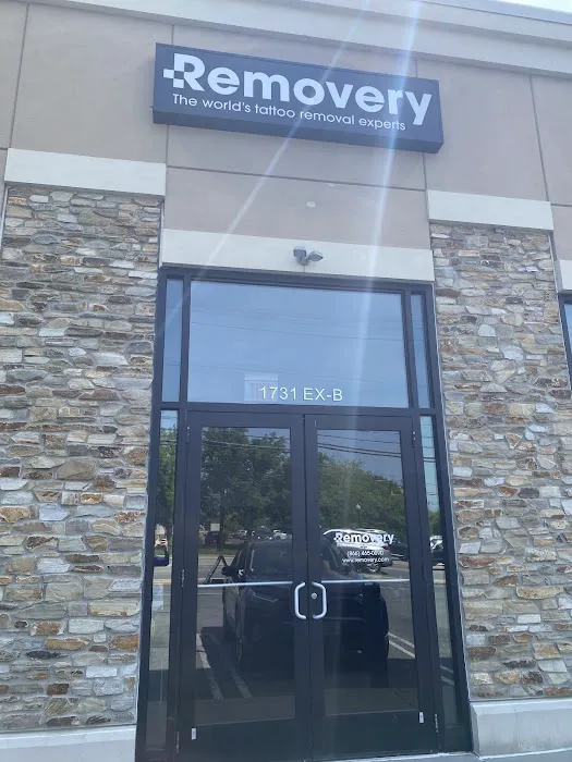 Removery Tattoo Removal & Fading 3