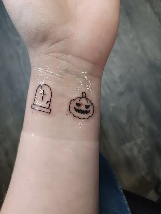 Twisted Mad Hatter tattoo 7